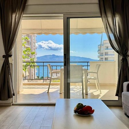 Morina Sea View Apartment Sarandë Buitenkant foto
