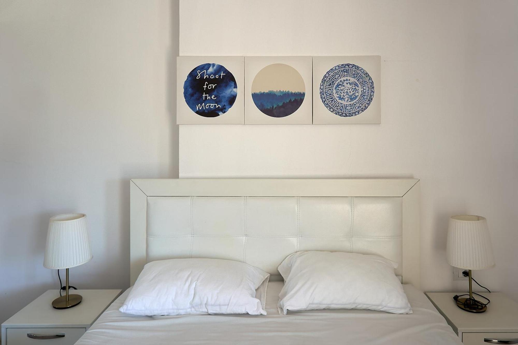 Morina Sea View Apartment Sarandë Buitenkant foto